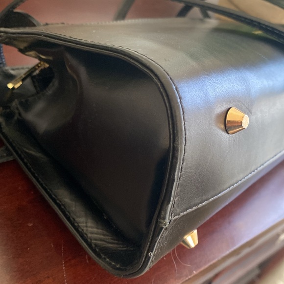 DIVINA FIRENZE TAMARA 🖤BLACK🖤 GENUINE LEATHER SHOULDER BAG 🌟EUC🌟 - Picture 9 of 16